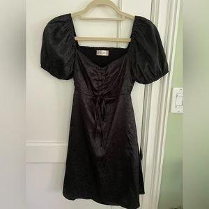 Jocelyn Satin Daisy Dress Altar’d State Size XS